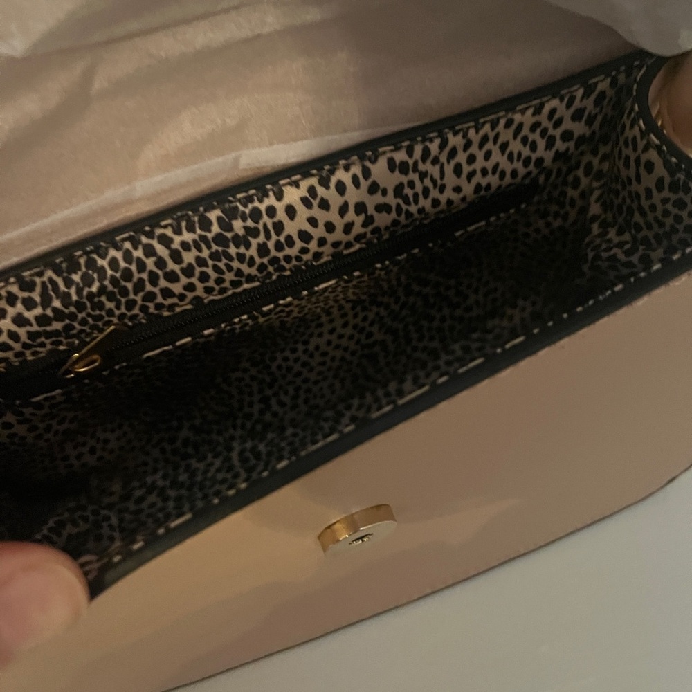 Alyssa (Versona) Crossbody Bag | Small Purse | Blush / Coral | NWT - Picture 5 of 8